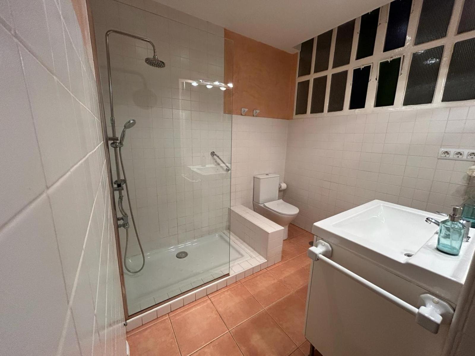 2 Bedroom Apartment By Guadalquivir River Siviglia Esterno foto